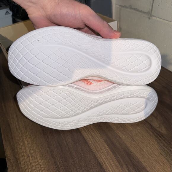 Adidas GY8597 Fluid Flow 2.0 Sneaker Shoes Pink / Turbo Women’s Size 11 No Lid - Picture 2 of 6